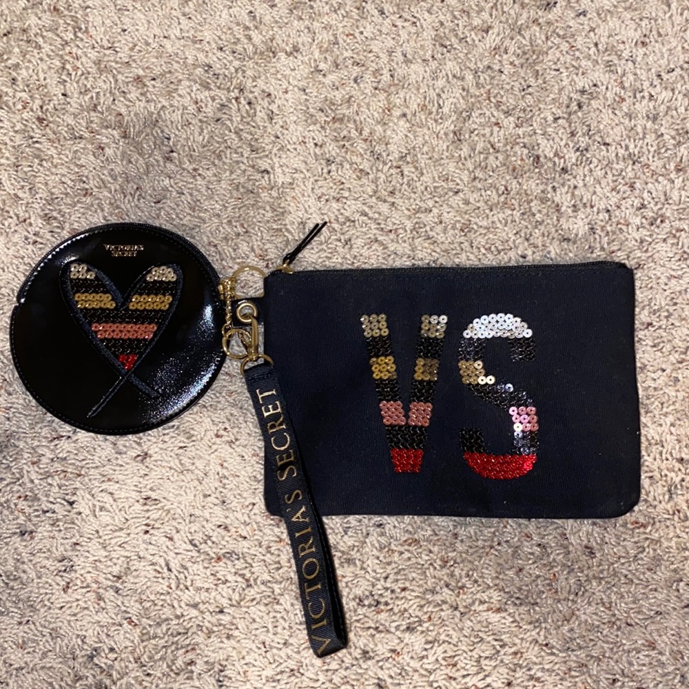 Victoria’s Secret Pouches